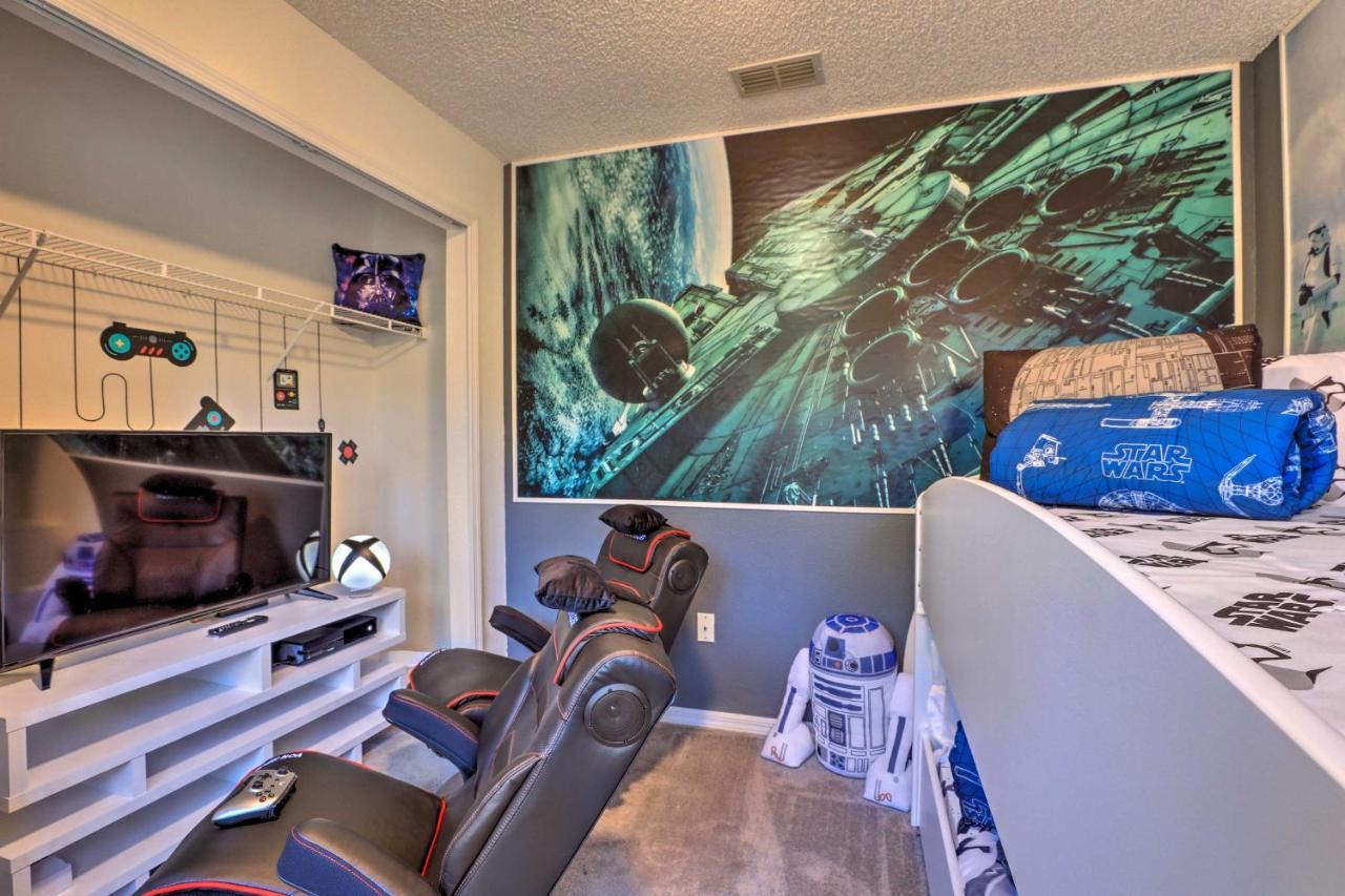 Villa With Home Theater, Bar And Poolside Cinema! Four Corners Exterior photo